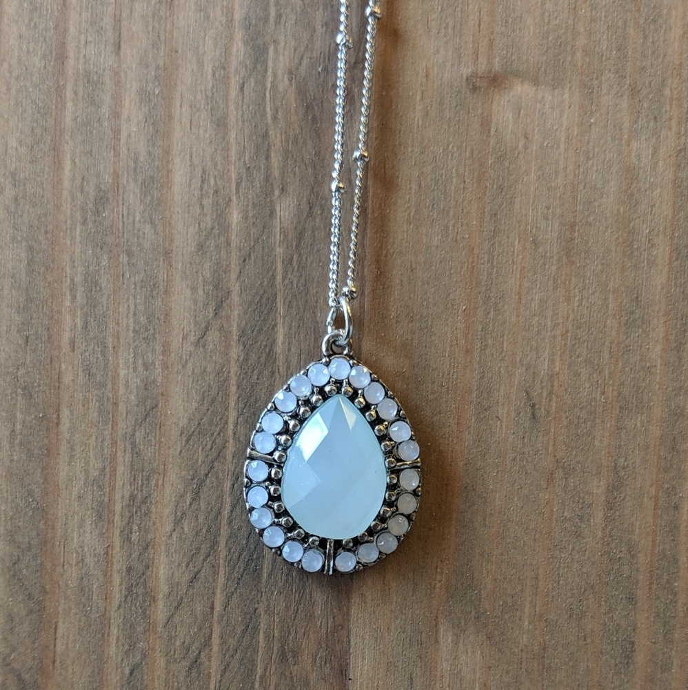 Handmade Light Green and White Pendant Necklace - Picture 5 of 8